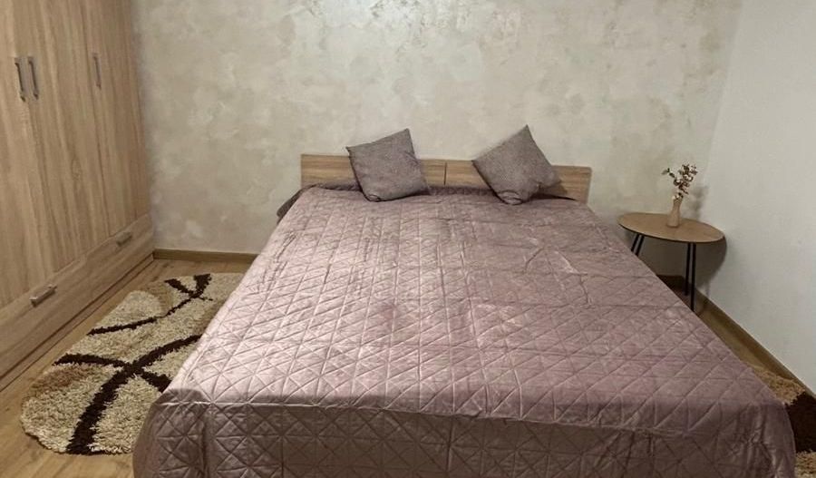 GARSONIERA - RAHOVA, PET-FRIENDLY, MOBILAT/UTILAT MODERN, CURTE - Poză 2