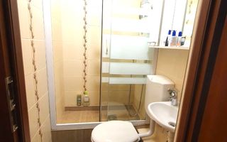 Central, 4 camere, etaj 1, mobilat si utilat - Poză 13