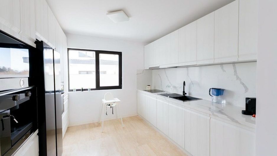 Vila de inchiriat | Silistea Snagovului | Aproape de lac-ponton privat | Jacuzzi - Poză 10