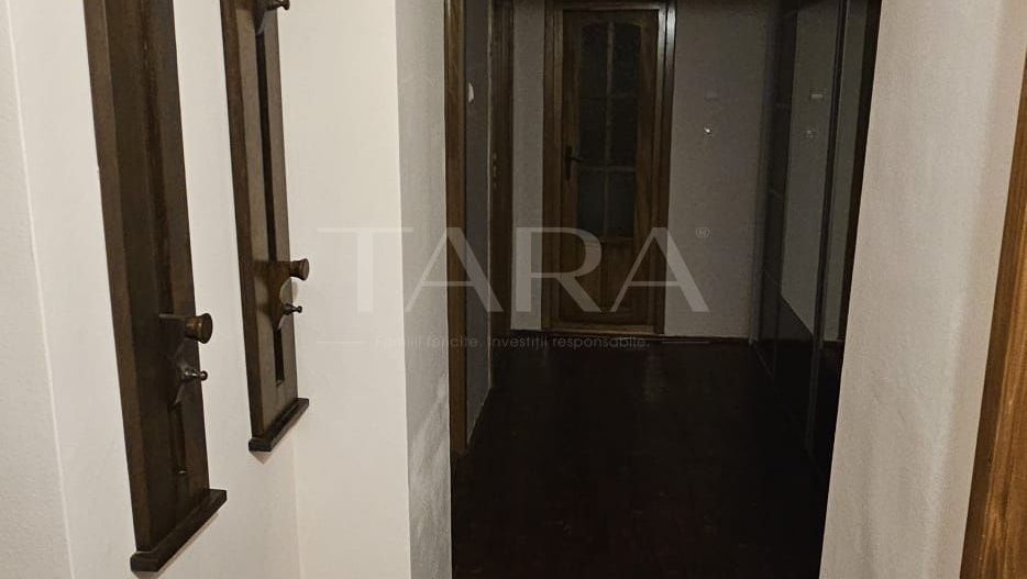 Spațiu generos și confort în Mănăștur – apartament de 3 camere. - Poză 2