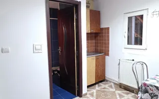 Apartament cu 4 camere + GARSONIERĂ la același etaj – VASLUI, Zona CARTIER - Poză 15