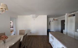 „Penthouse deosebit de vânzare în Florești, zona Panemar. - Poză 4