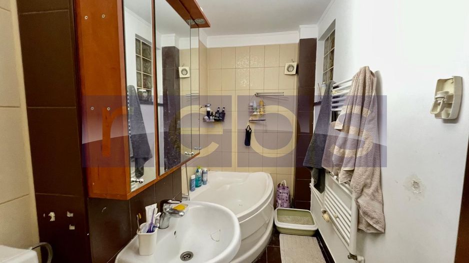 VANZARE APARTAMENT 2 CAMERE BABA NOVAC PARK LAKE DRISTOR 53MP - Poză 11