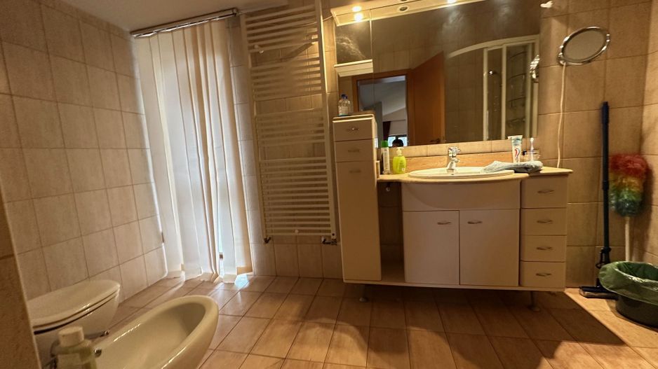 Casă / Vilă cu 6 camere în zona  Calea Aradului - Poză 48