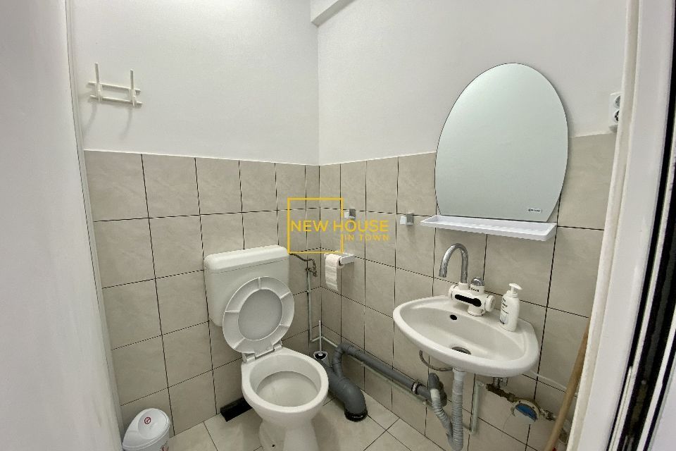 Spatiu comercial de inchiriat la parter in zona Astra - Poză 11