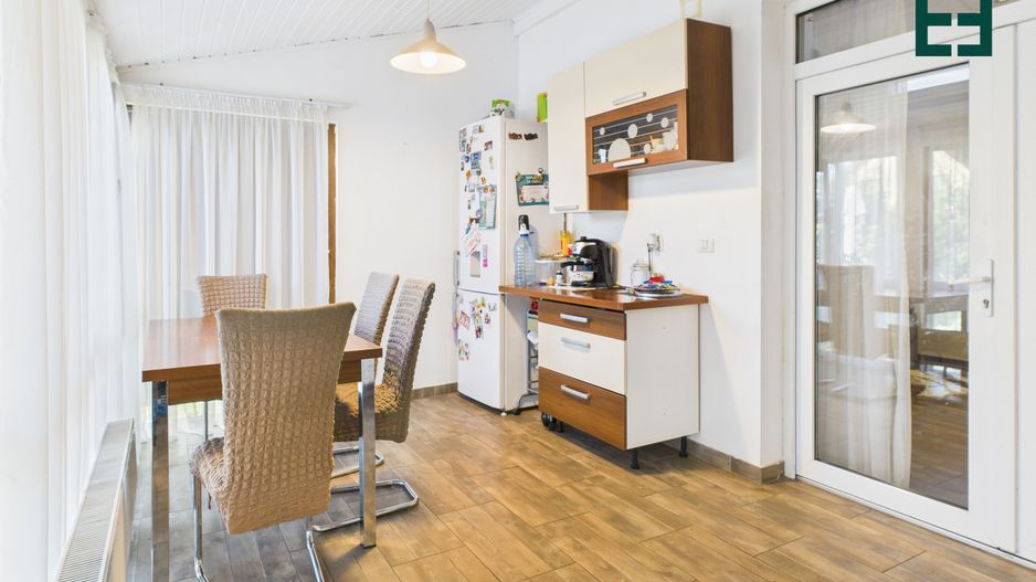 Casă cu 5 camere, Zona Dumbrăvița - Timișoara - Poză 3