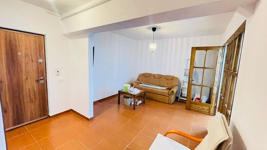 Închiriez apartament 3 camere ultracentral - Poză 9