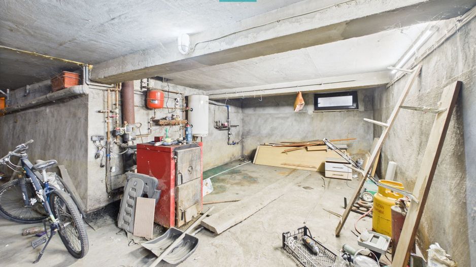 Vilă cu 8 camere în Săcălaz, Central - Poză 21