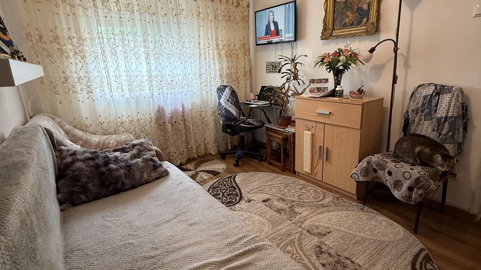 Garsoniera in zona Rogerius - Poză 4
