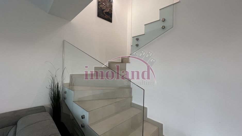 Vanzare - Casa 4 camere + curte - Otopeni - Poză 7