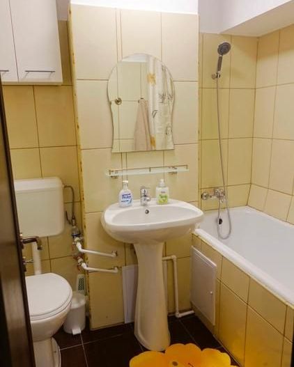Apartament 3 camere renovat Bd. Iuliu Maniu – zona Piața Veteranilor, - Poză 8