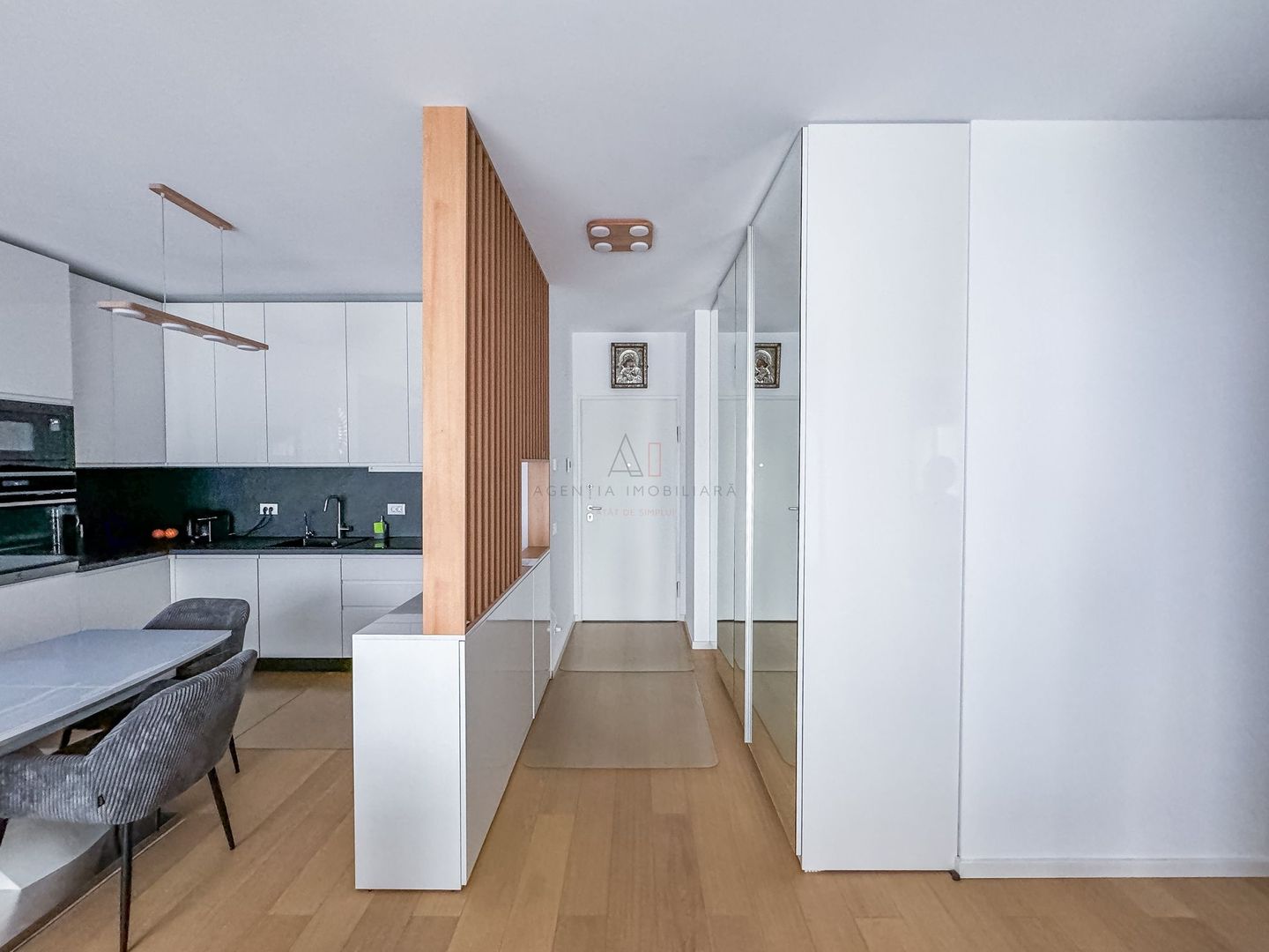 4 Camere Ivy Residence | Mobilat Utilat Premium - Poză 8