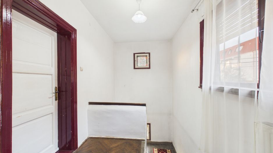 Casa cu 4 camere Bucurestii Noi | Teren 308mp | Garaj si Magazie - Poză 12