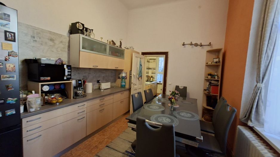 Apartament generos 4 camere la 5 minute de Piața Victoriei - Poză 9