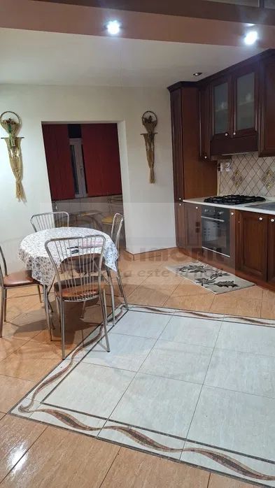 Apartament 3 Camere Nicolina - 450 euro - Poză 2