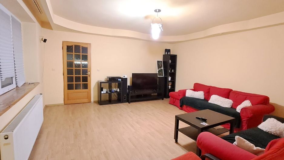 CASA PRIMITOARE, Bld Ferdinand - Gara de Est, curte proprie, parcare - Poză 5