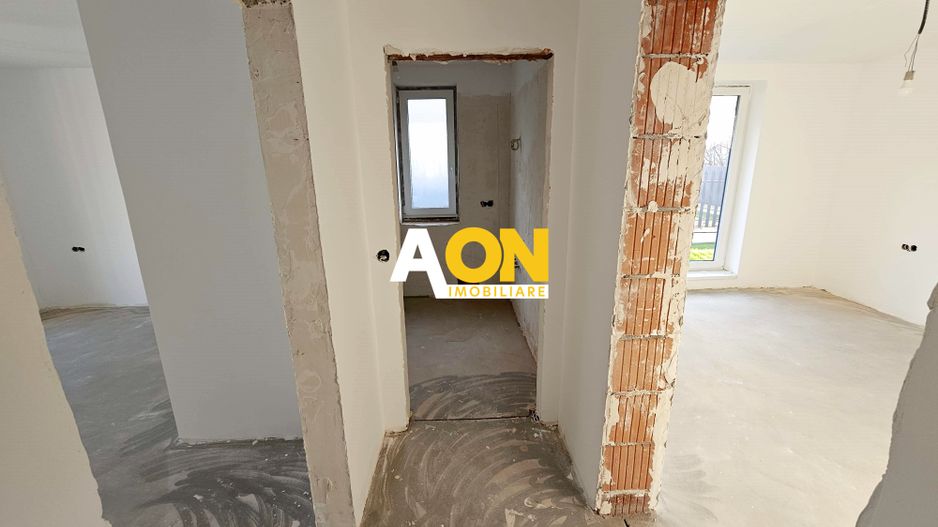 Casa 3 camere + garaj, la cheie, 400 mp teren, zona Lipoveni - Poză 7