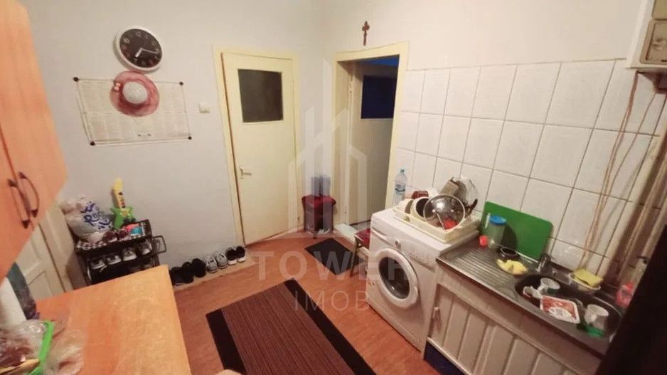 Casa tip duplex 2 camere de vanzare singur in curte Vasile Aaron - Poză 2