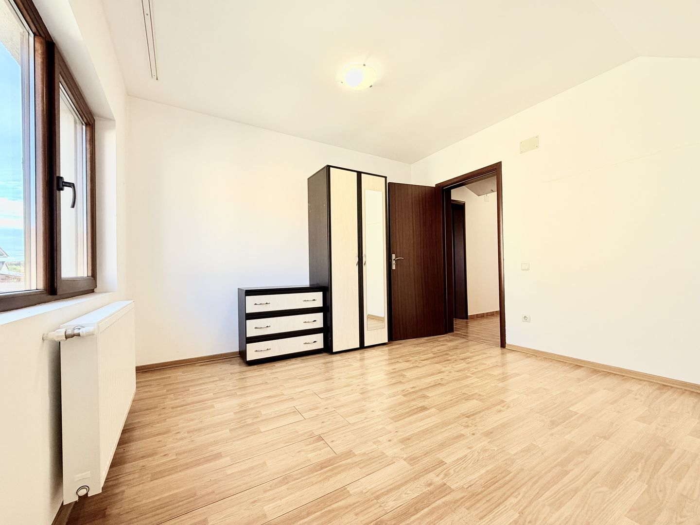 De vânzare – Casă individuală P+M în Dumbrăvița - Poză 13