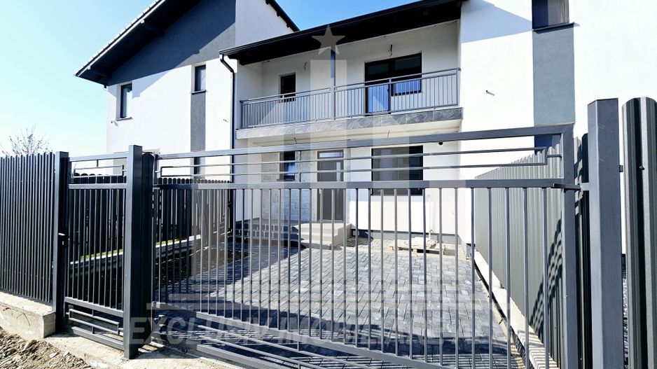 Casa insiruita de vanzare, Cetate - Poză 1