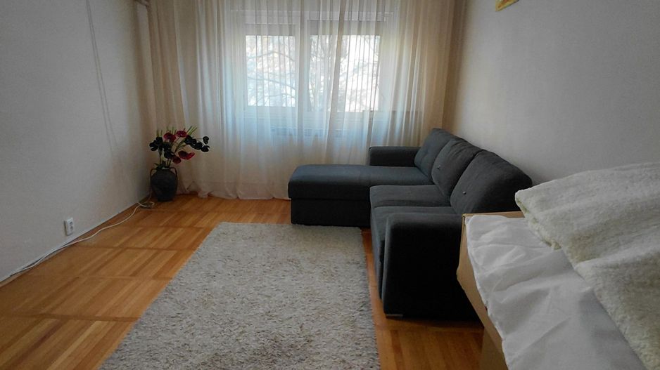 Apartament 3 camere decomandat – Etaj 1/4 – Mazepa 2 - Poză 3