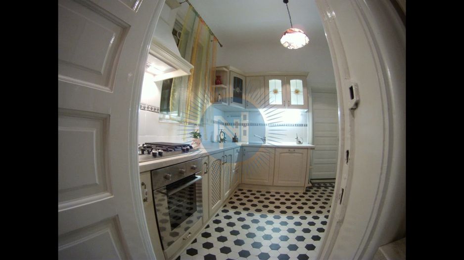 Apartament in vila Capitale - Poză 5