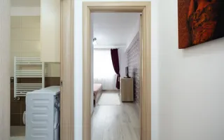 Apartament cu doua camere modern ,cu boxa in Top City - Poză 14