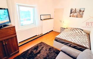 Apartament cu 1 cameră și terasă proprie de închiriat – Cheltuieli incluse