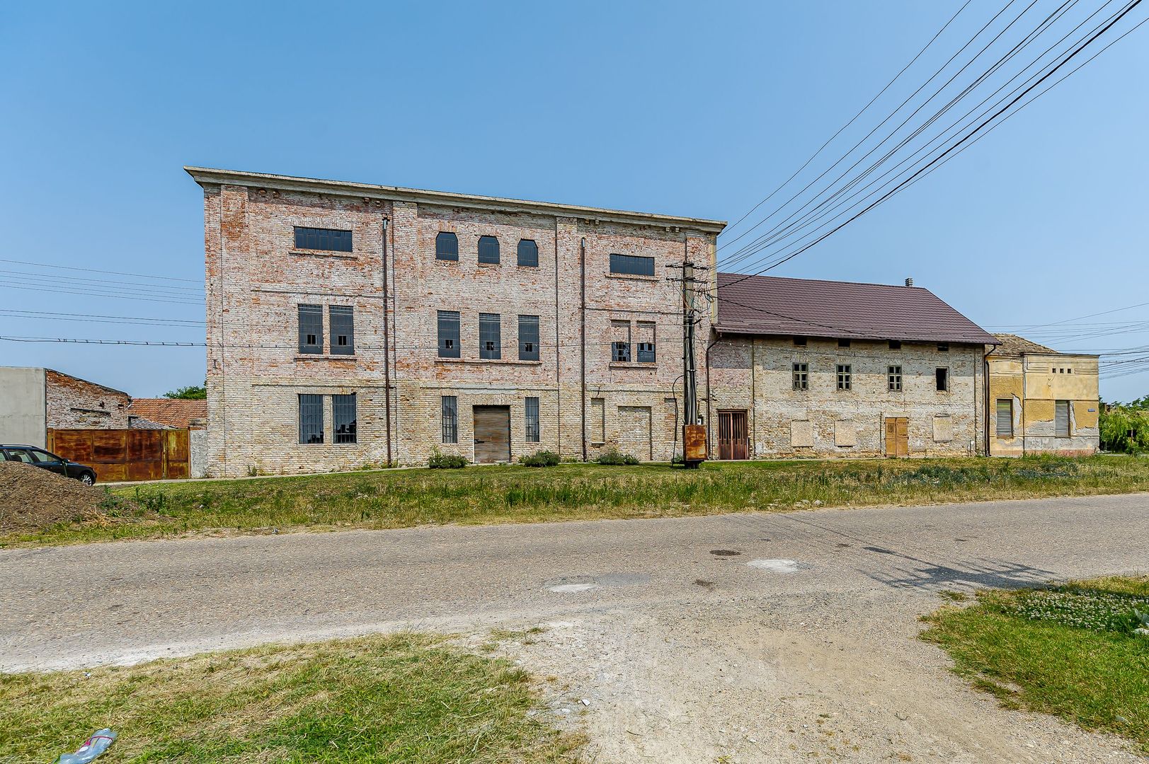 Clădire depozitare/producție pe 3 nivele, în Nădlac - Poză 14