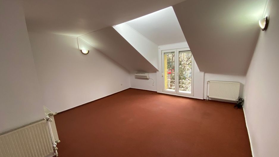 Vilă zona Liviu Rebreanu - Poză 11