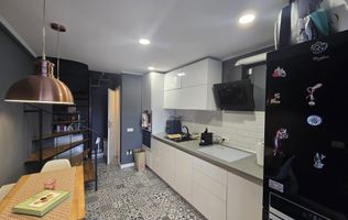 Apartament 3 camere + spatiu depozitare, scara interioara, TolstoI