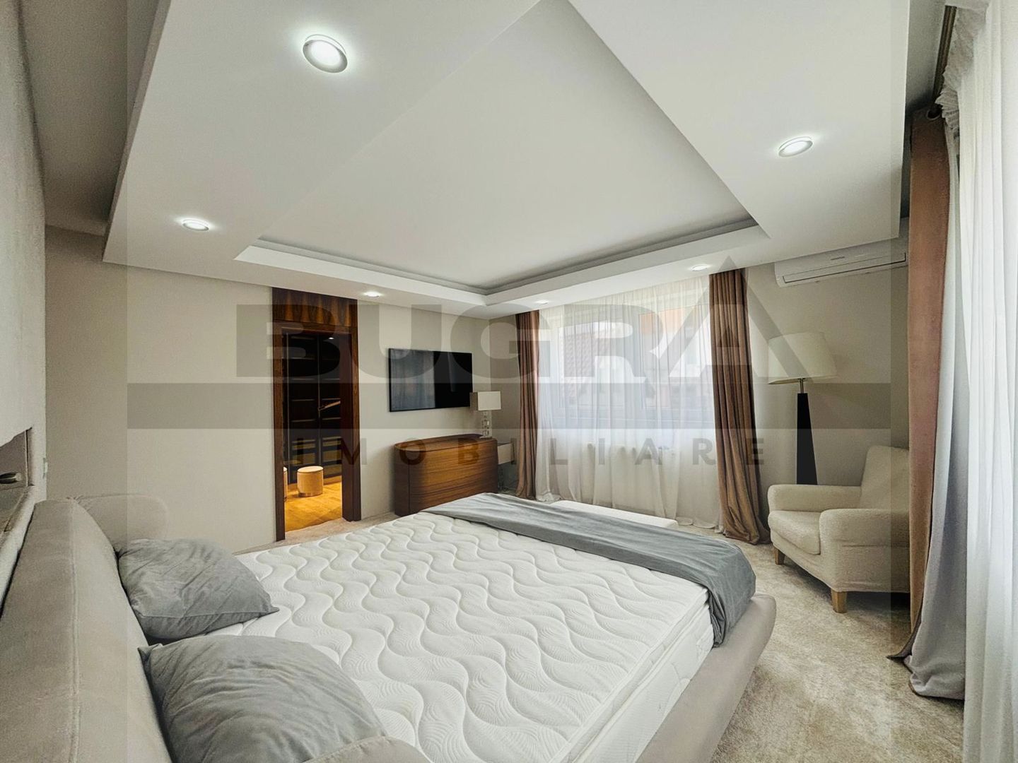 Casa individuala 210mp, terasa, sauna, jacuzzi, zona C-tin Brancusi - Poză 10