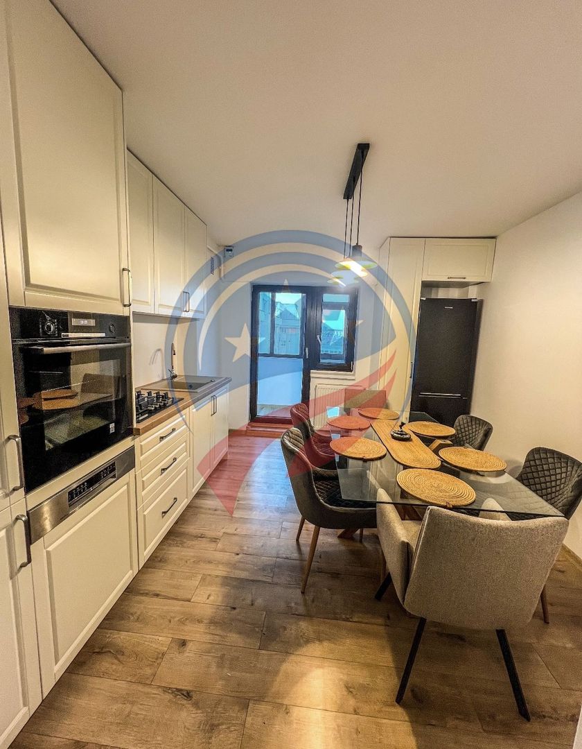 Inchiriez apartament central doua camere - Poză 5