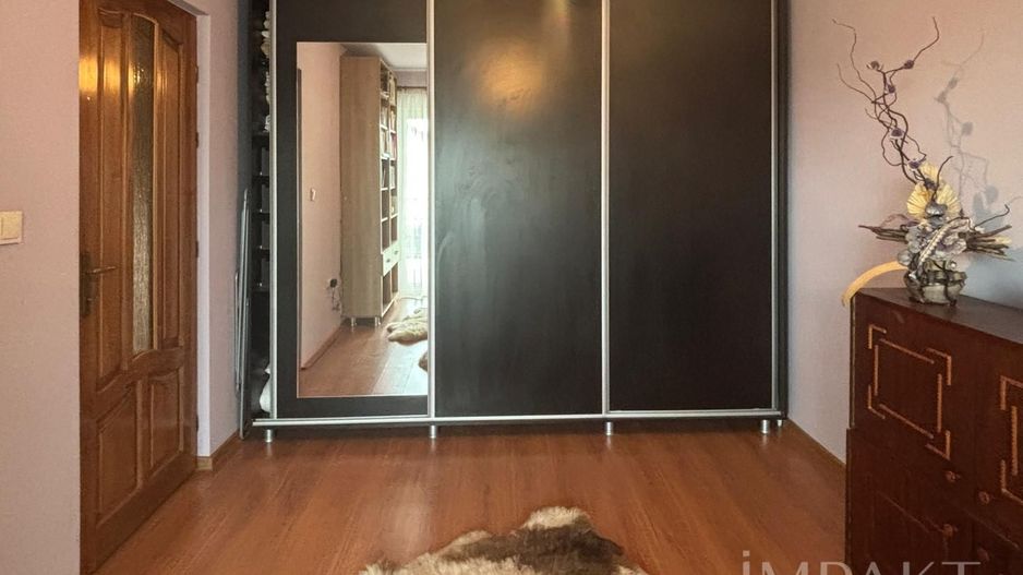 Vilă spațioasă cu garaj, curte de 600 mp  Sânnicoara - Poză 14