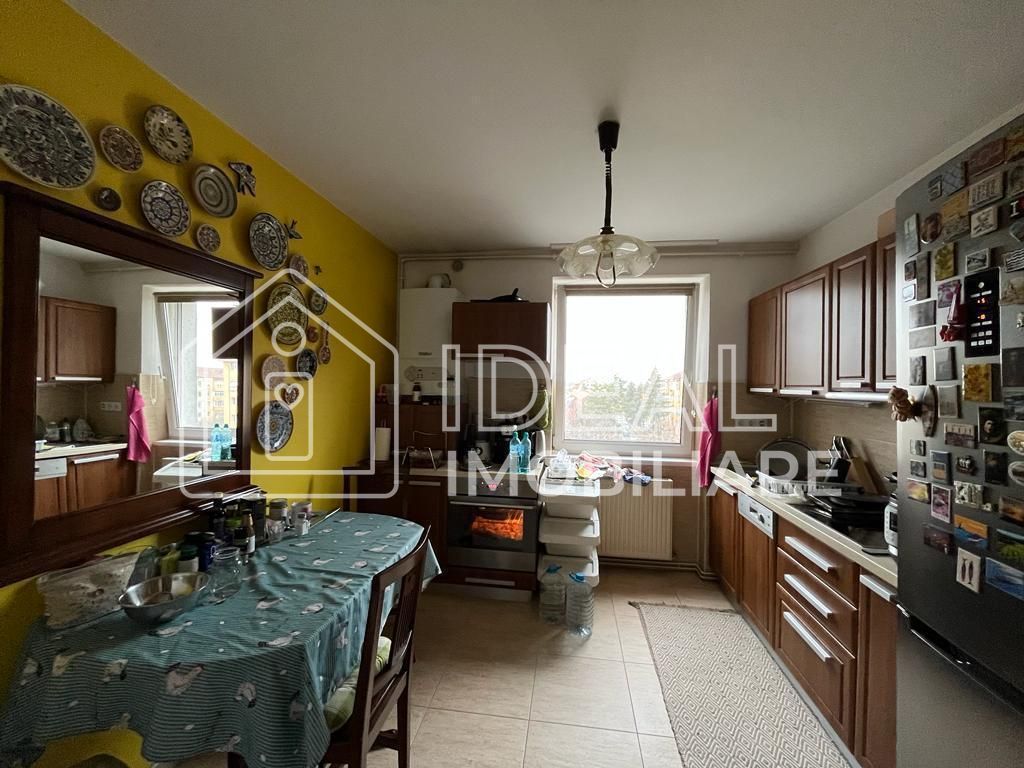 Apartament Mobilat-Utilat cu 4 camere si balcon, piata Rahova - Poză 3