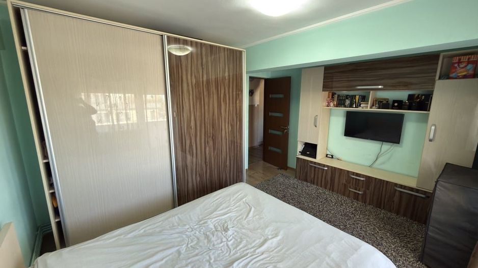BRASADAS vinde ap 3 cam etaj 4/4 in Micro 17. - Poză 8