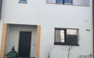 Vilă spațioasă Tunari | Curte mare | Complex închis - Poză 4