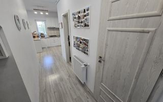 Casa moderna 4 camere mobilat utilata Selimbar - Poză 14