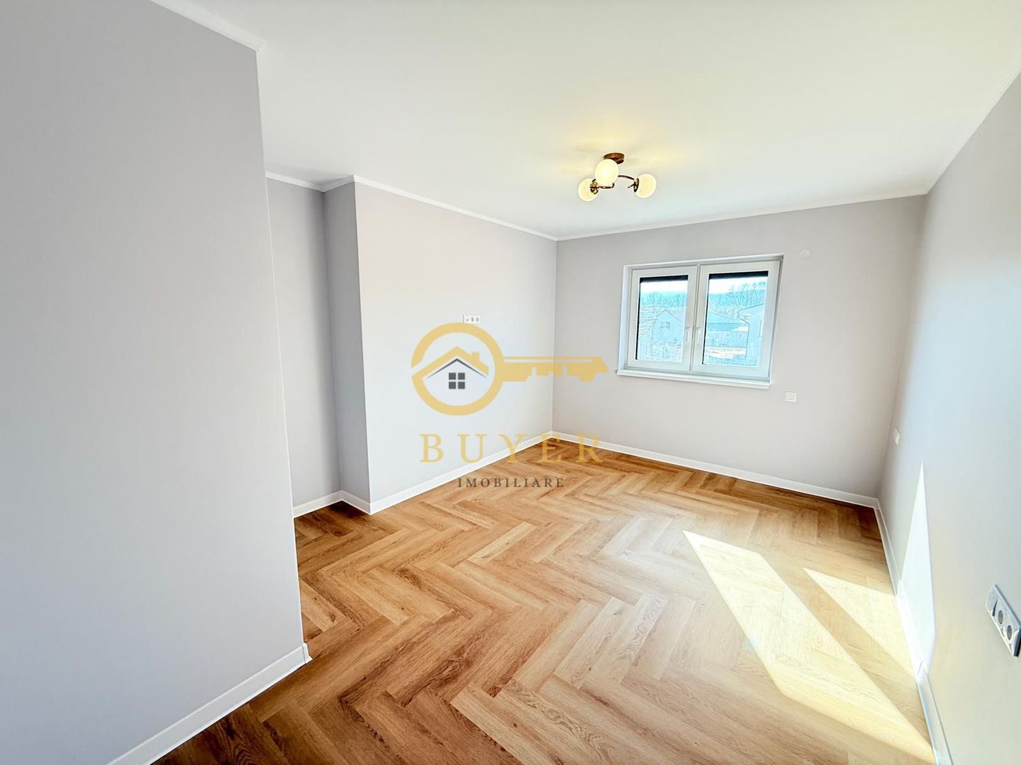 Casa single cu teren in Selimbar - Poză 9