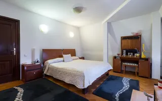 Vila spatioasa in zona Erou Iancu Nicolae - British School - Poză 12