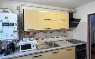 Apartament 3 camere | zona Gării | etaj 4 | garaj inclus | - Poză 2