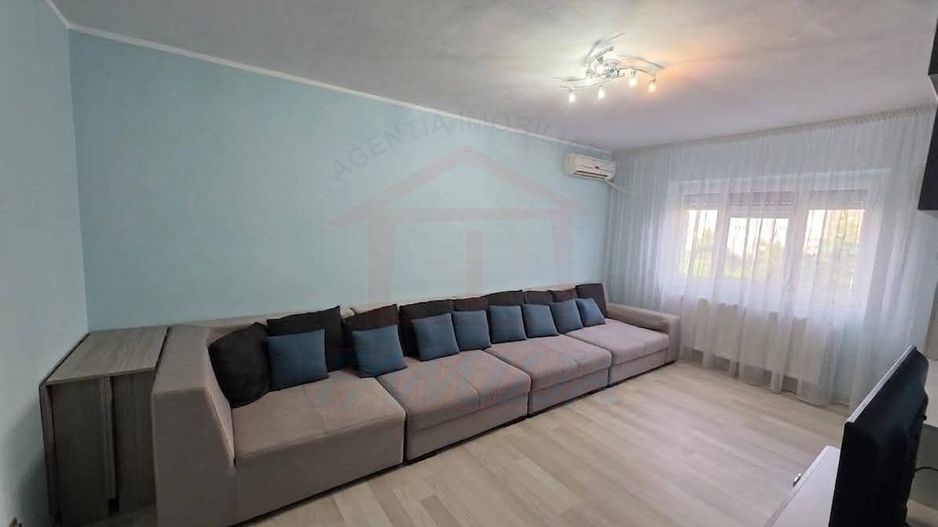 SE VINDE APARTAMENT 3 CAMERE, MICRO 17, 91.000 EURO - Poză 4