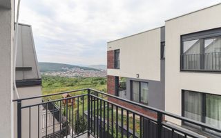 Casa insiruita cu finisaje de lux in cartierul Europa - Poză 17