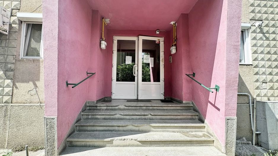 REZERVAT! Apartament cu 2 camere pe Calea Romanilor. - Poză 7