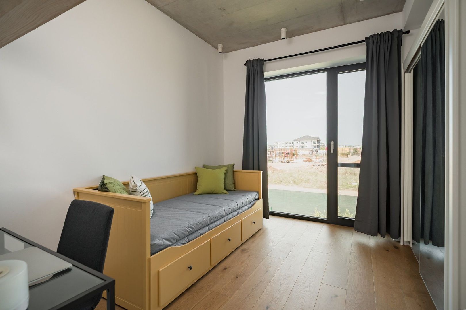 Vila cu 4 camere si mansarda in Amber Forest - Poză 7