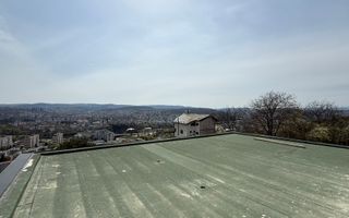 Casă generoasă cu panoramă și 256 mp terasă circulabilă - Poză 14