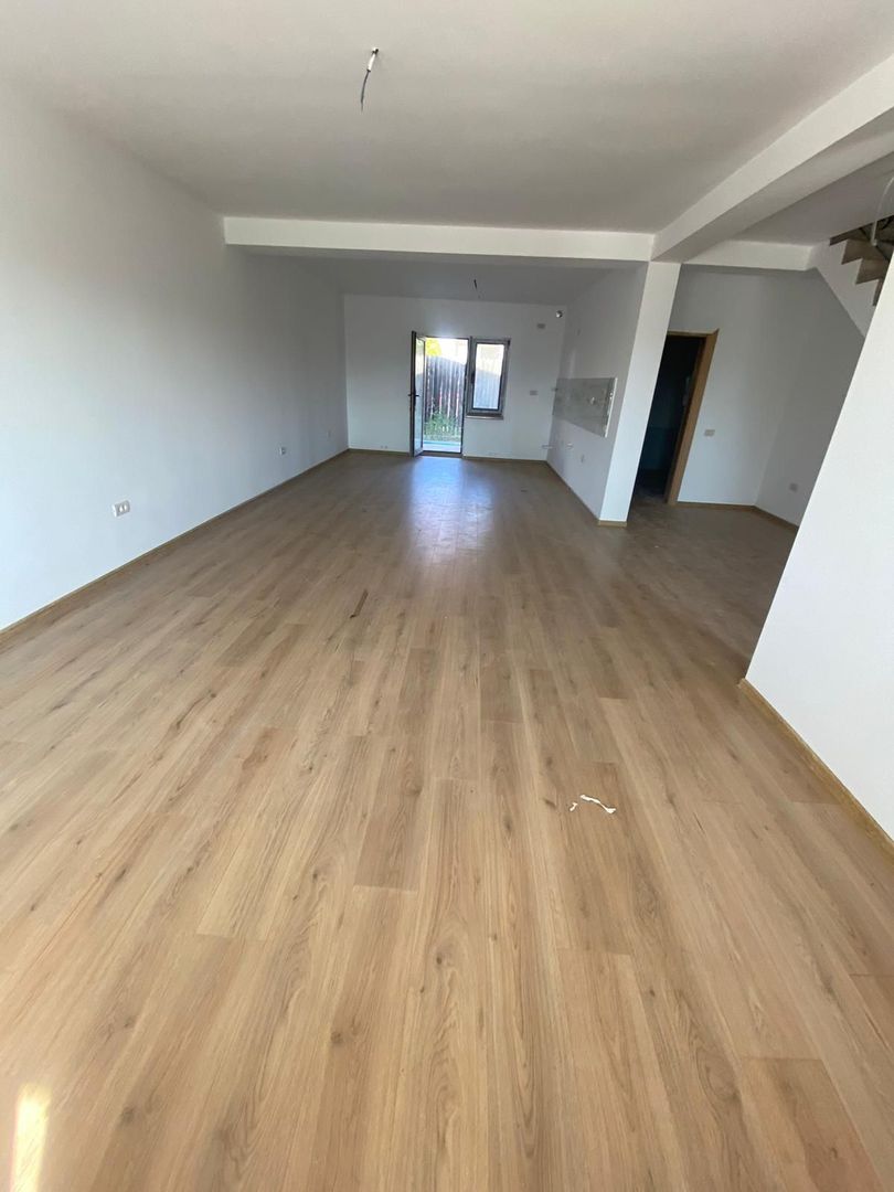 Casa P+1 Tip Duplex de vanzare  120 mp An 2023  Constanta Comuna Lumina - Poză 20