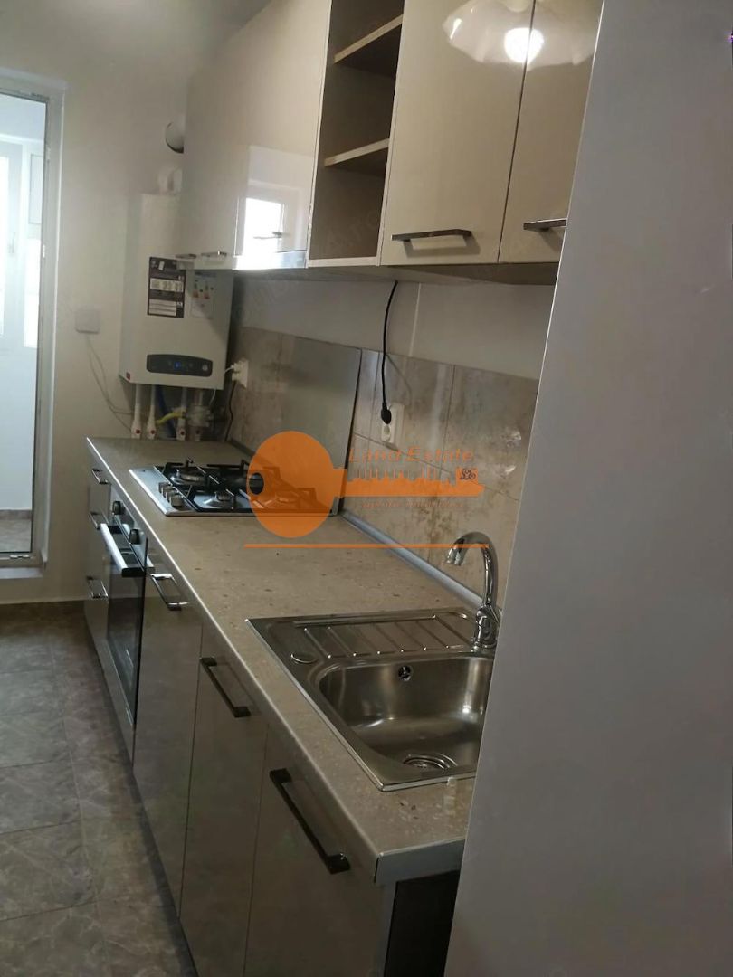 Garsoniera Bulevardul Uverturii - Poză 2