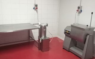 Afacere la cheie-Carmangerie cu utilaje-teren 10 ari-Galatii Bistritei - Poză 3