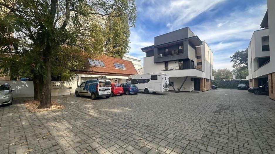 Inchiriere spatiu pentru denumite activitati zona Tineretului - Poză 1